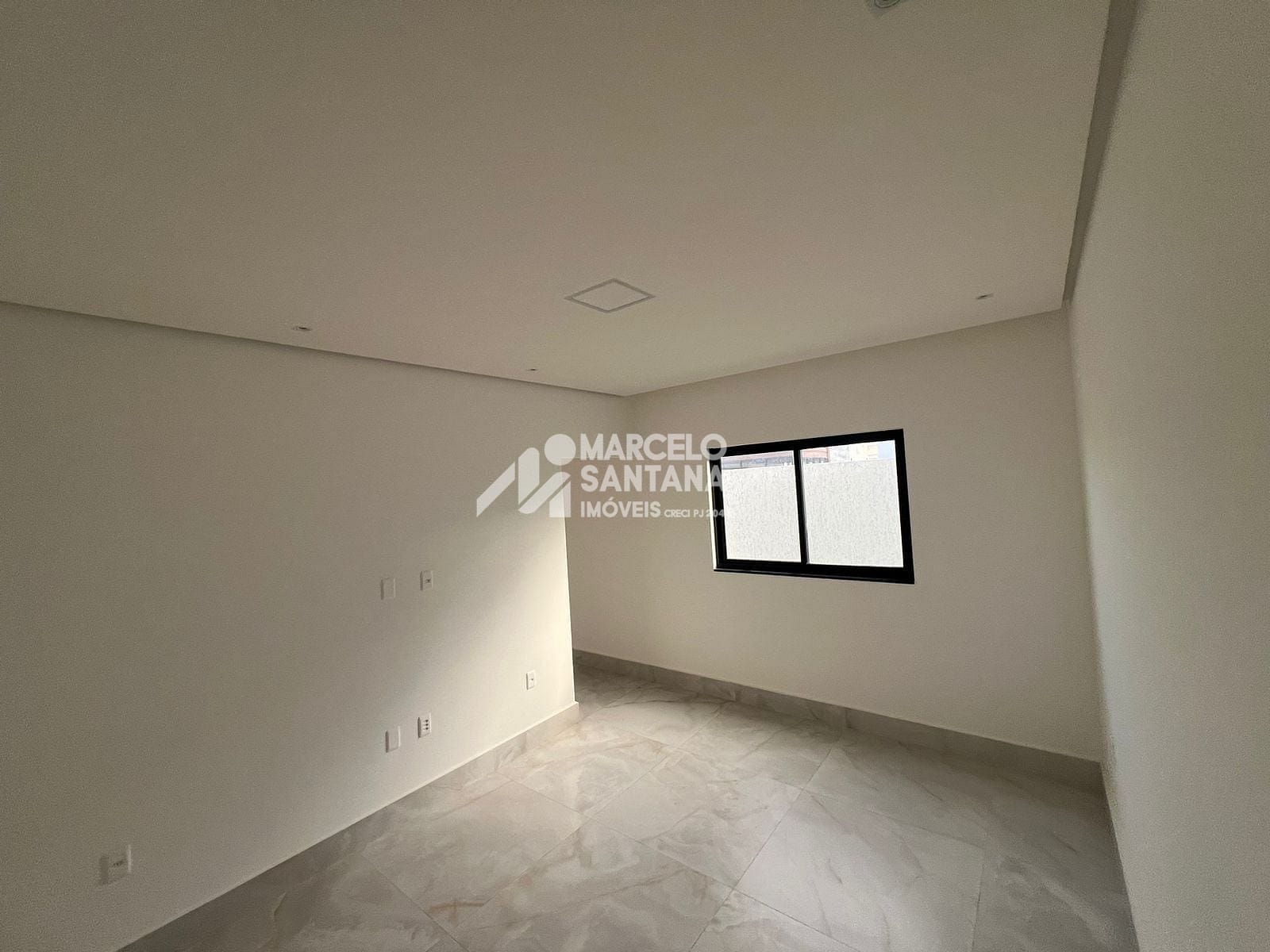 Imagem de Casa no Condomínio Alphaville II à venda no Bairro Universidade em Vitória da Conquista