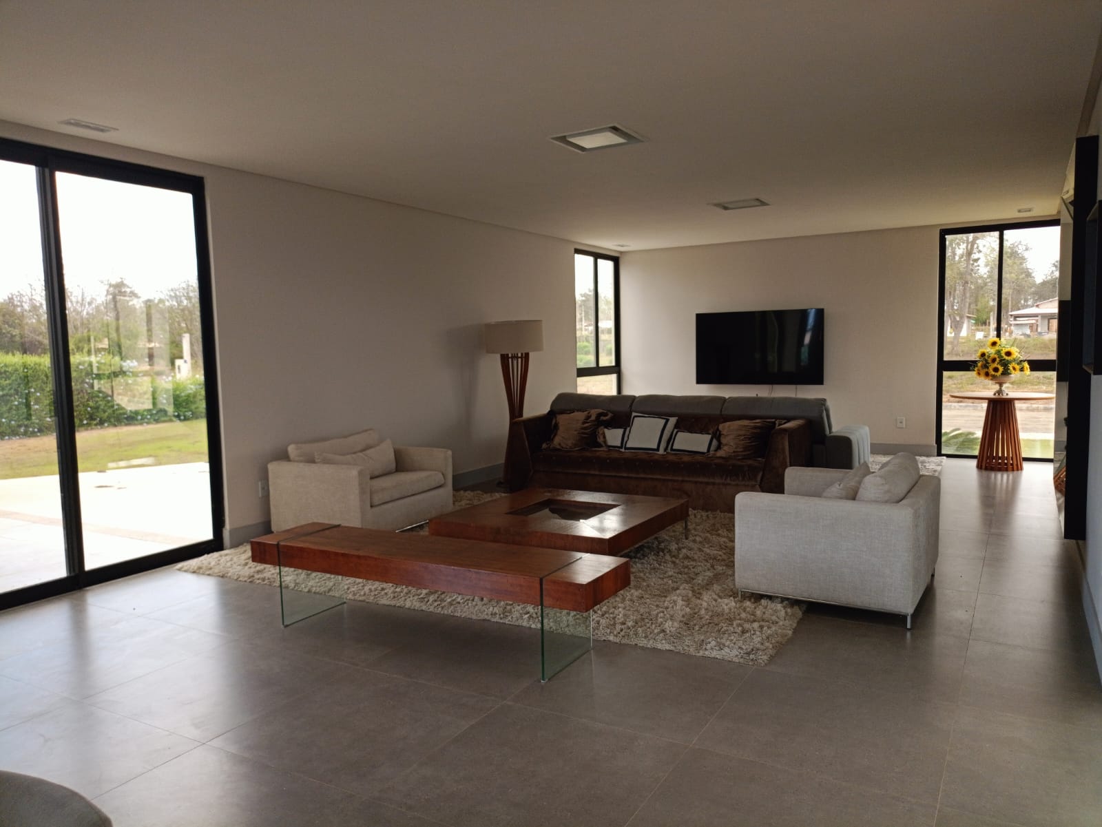 Imagem de Casa em condomínio à venda - Haras Camping Club