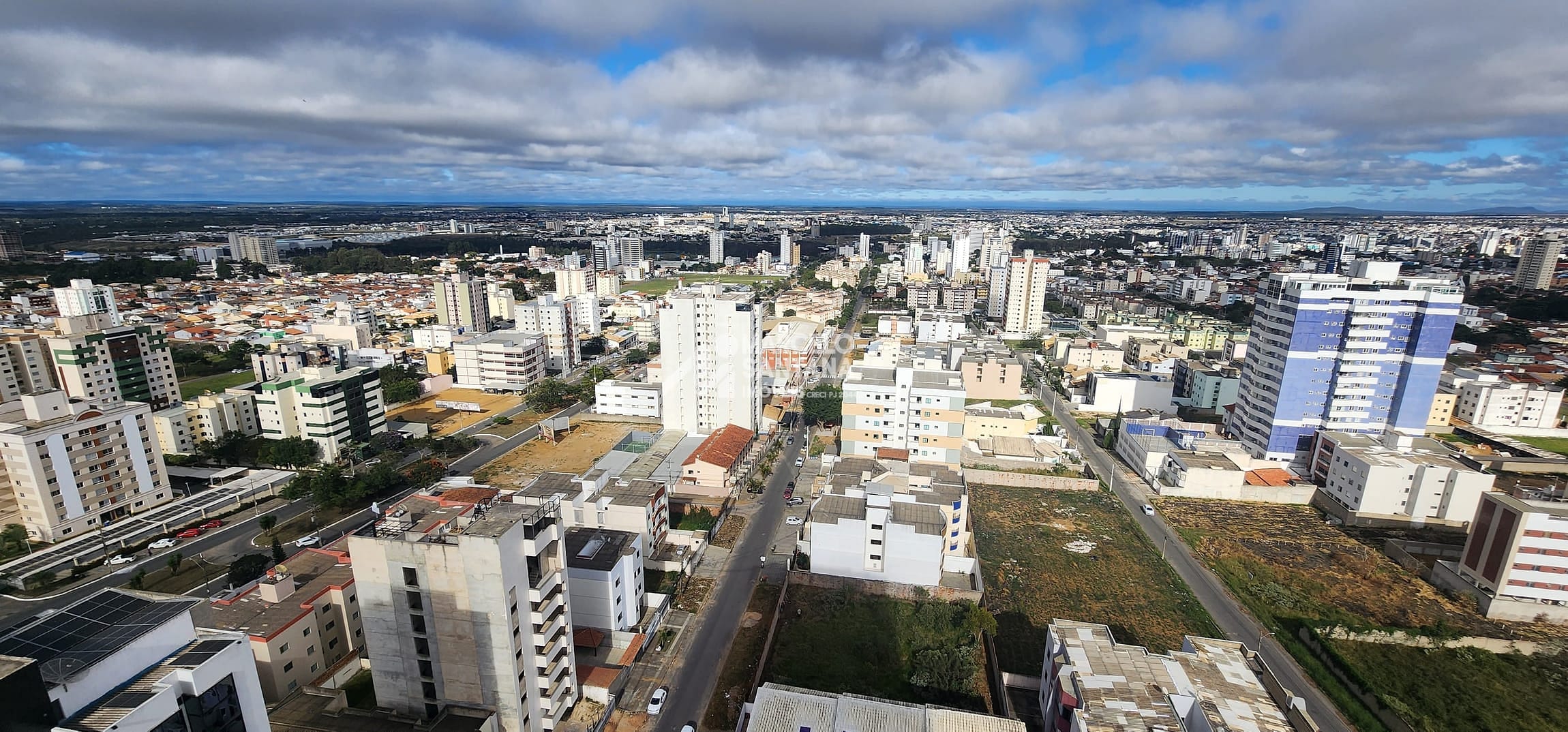 Imagem de Apto à venda no Residencial Morada Nobre da Colina no Bairro Candeias em Vitória da Conquista, BA