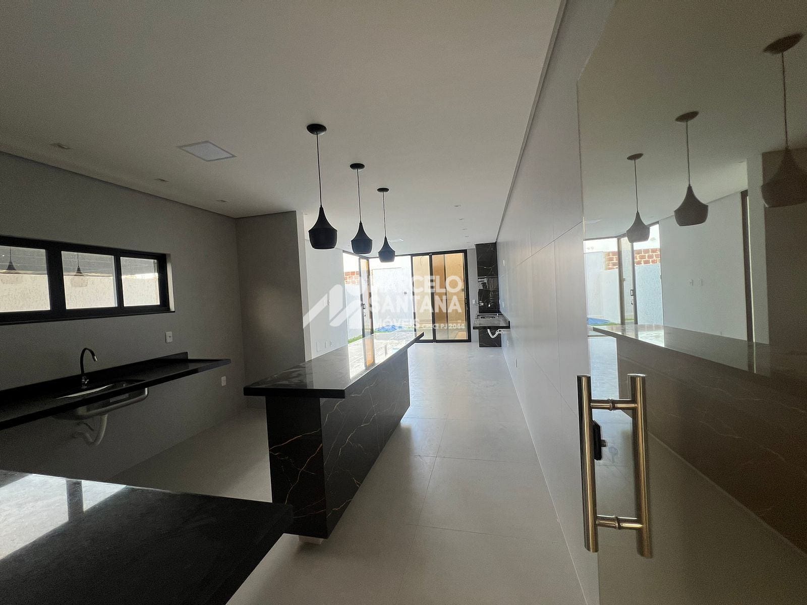 Imagem de Casa no Condomínio Alphaville II à venda no Bairro Universidade em Vitória da Conquista