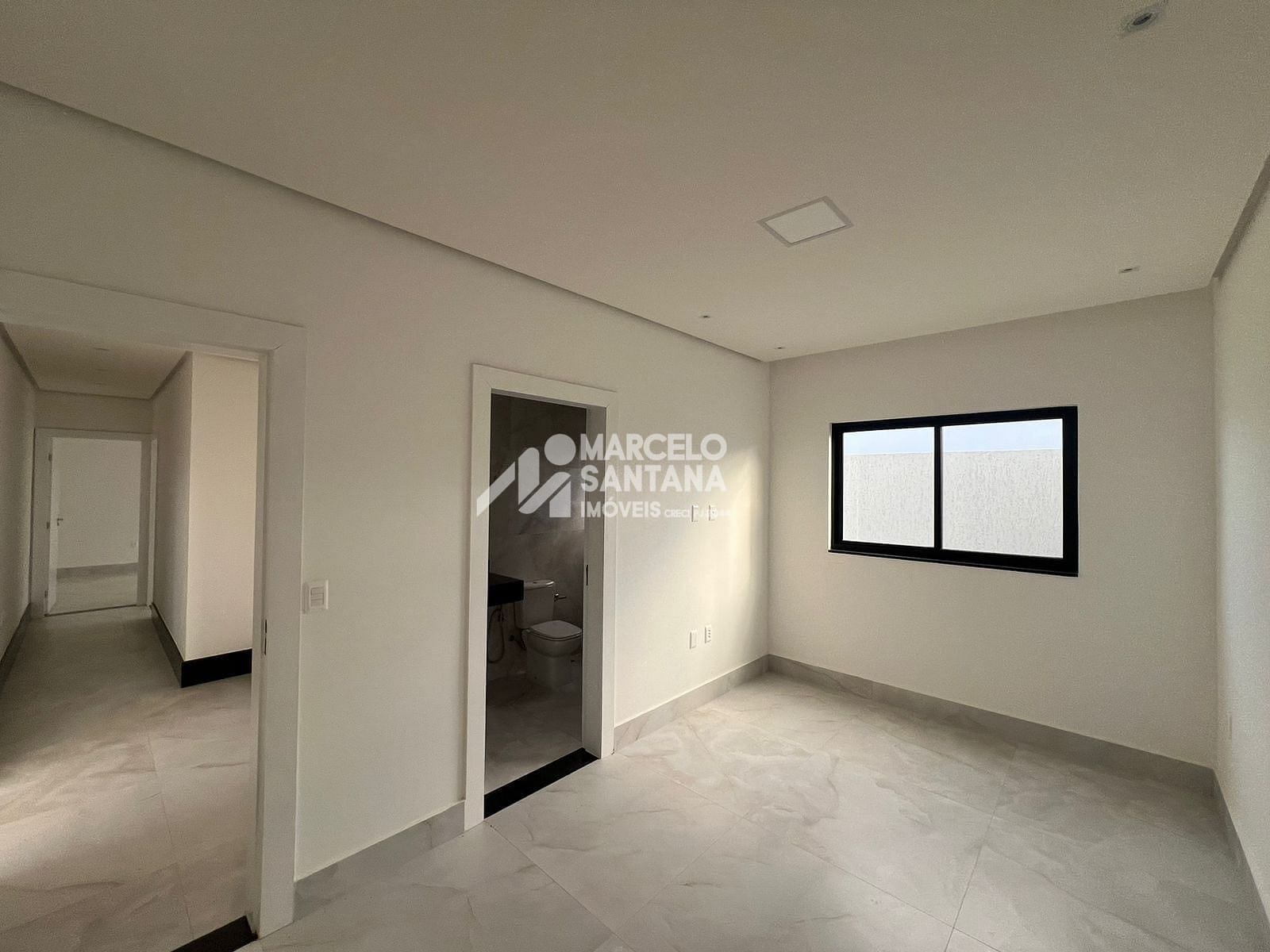 Imagem de Casa no Condomínio Alphaville II à venda no Bairro Universidade em Vitória da Conquista