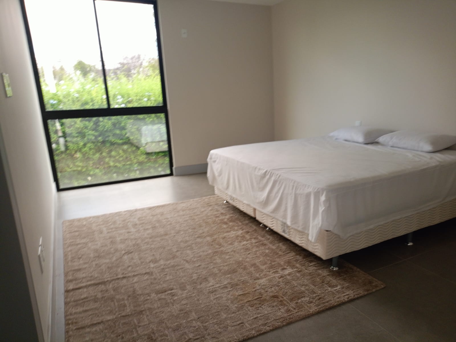 Imagem de Casa em condomínio à venda - Haras Camping Club