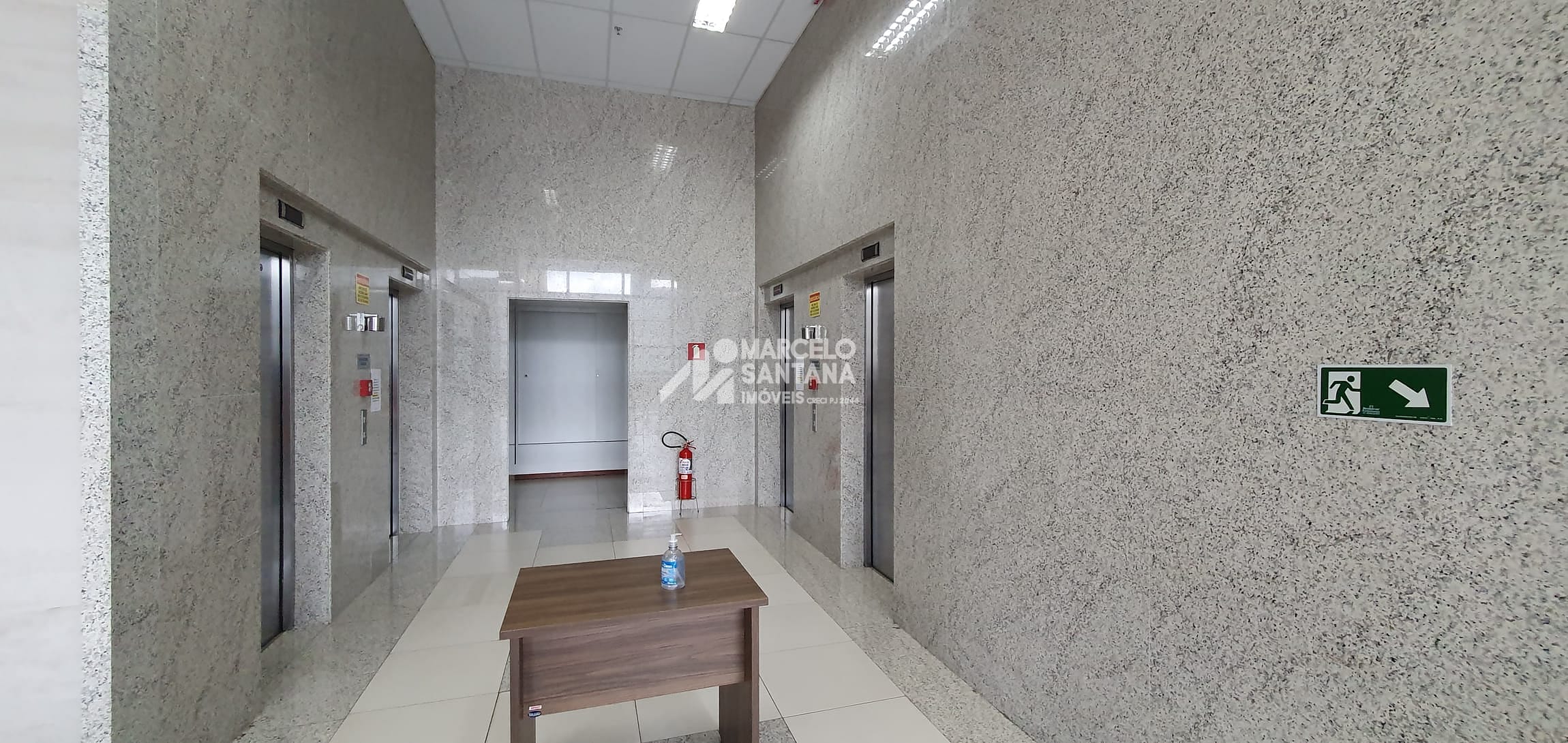 Imagem de Sala à venda no Multiplace no Shopping Conquista Sul, Bairro Felícia