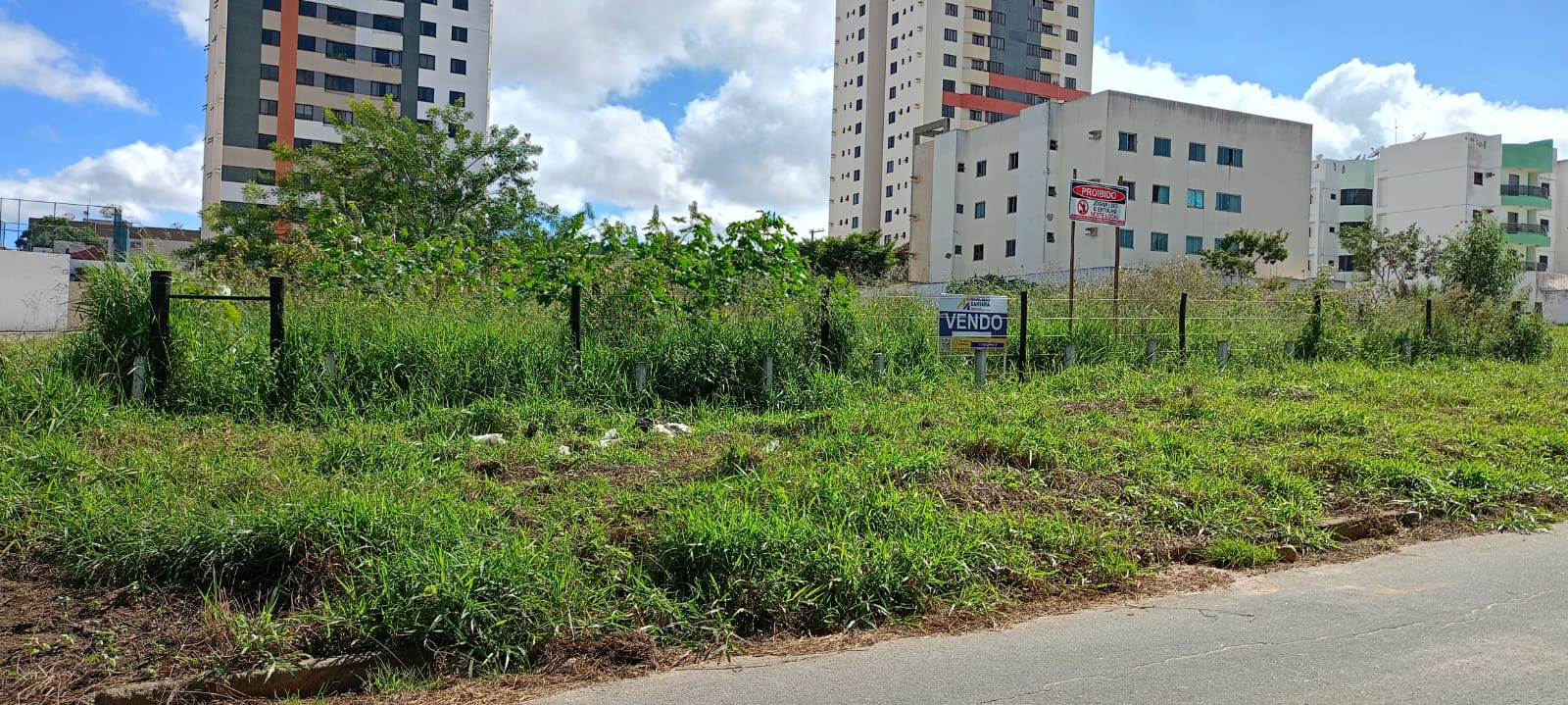 Imagem de Terrenos à venda no Bairro Candeias, Vitória da Conquista