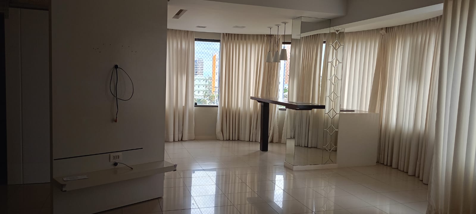 Imagem de Apartamento à venda no Edifício Monet, Bairro Candeias, Vitória da Conquista
